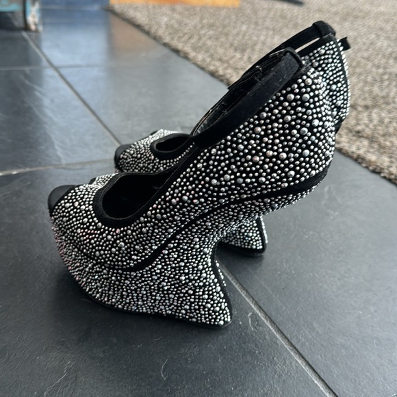 Shoes - Mascotte statement no heel heels